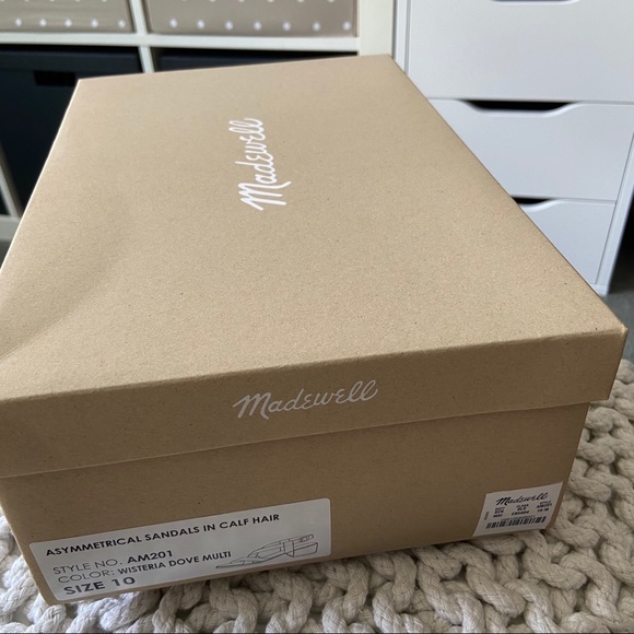 Madewell Alyssa Sandal in Spotted Calf Hair - Picture 10 of 11